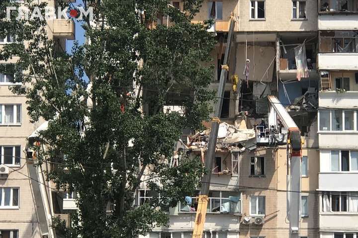 Мешканці злощасного будинку в Києві назвали причину вибуху 