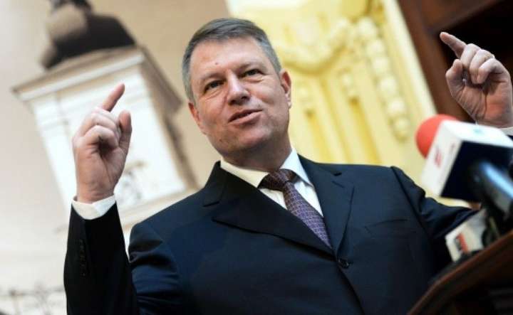 Сіярто назвав президента Румунії «антиугорським політиком»
