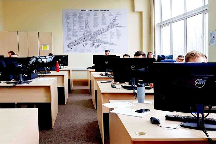 Загальна кількість випускників навчальних програм Прогресстех-Україна за 6 років досягла 380