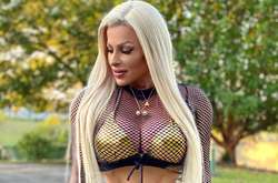 44-летняя бодибилдерша Анна Луиза Фрейтас