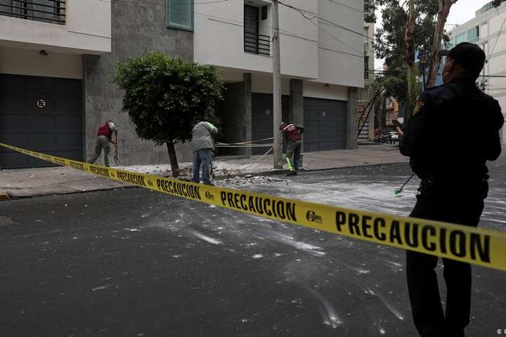 Потужний землетрус у Мексиці: щонайменше одна людина загинула
