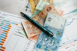 Отбирать квартиры у должников по коммуналке: разъяснения Минрегиона