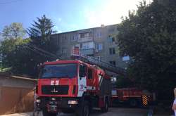 Пожежа виникла на п'ятому поверсі будинку