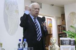  Син Микити Хрущова Сергій помер  на 85-му році життя  