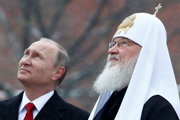 Почему патриарх Кирилл поздравил россиян с «праздником начала войны»