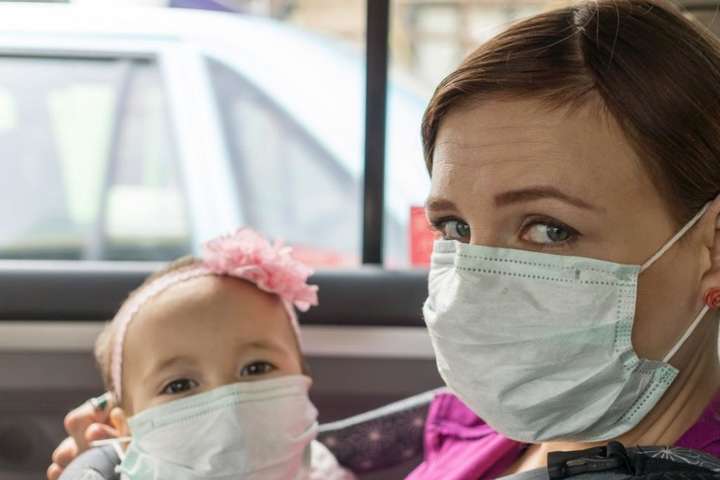 Коронавірус не минає дітей: у Києві зростає кількість хворої малечі