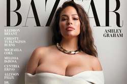 Соблазнительная модель-пышка Эшли Грэм впервые после родов показала обнаженный живот