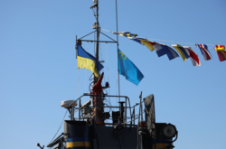 Сьогодні в Україні відзначають день кримськотатарського прапору