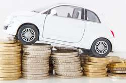 У законопроєкті пропонують «легковий автомобіль» замінити на «транспортний засіб», щоб податком можна обкладати будь-яку техніку, що має колеса і може їхати - водії