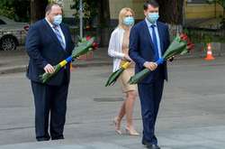 Як керівництво парламенту День Конституції відзначило (фото)