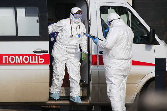 Від коронавірусу у Росії померли більше 9 тисяч осіб