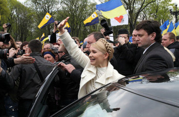 Субботник Тимошенко: регионалы в Раде - парламент в осаде