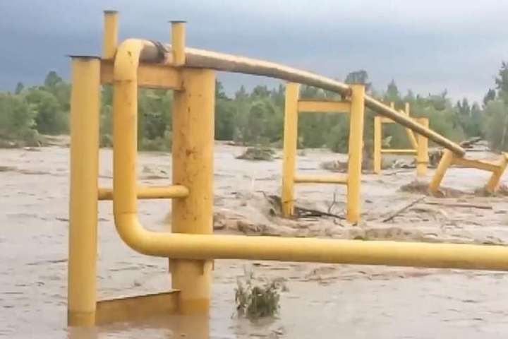 Паводок на Буковині пошкодив 35 газопроводів