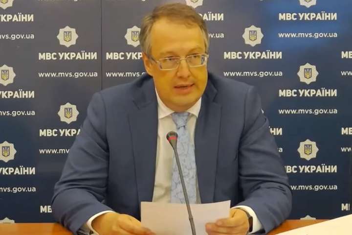 У Авакова продовжують ігнорувати державну мову: заступник міністра відзвітував російською