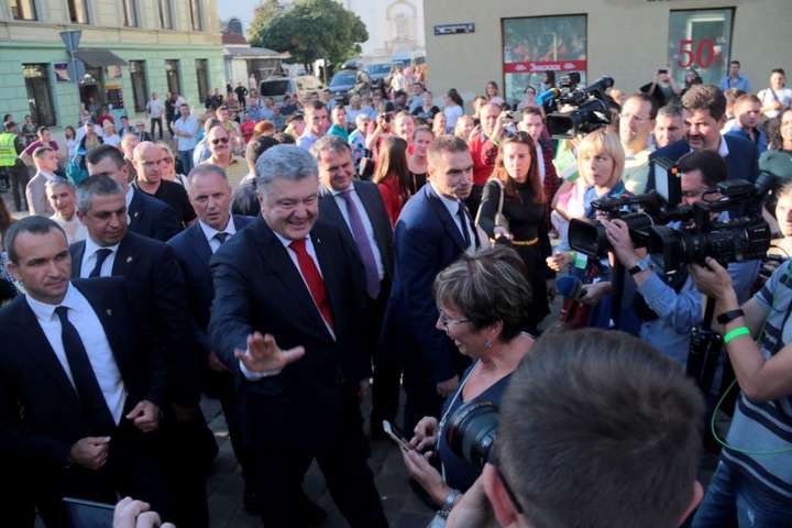 Порошенко і «Європейська солідарність» – абсолютні лідери довіри у Львові, - опитування