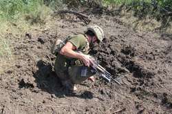 Боевики на Донбассе травмировали украинского военного