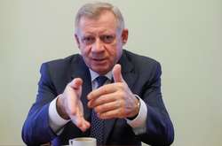 Голова Нацбанку Яків Смолій подав у відставку через політичний тиск