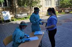 Перед входом до пункту тестування учасникам вимірятимуть температуру тіла та перевірять наявність ознак респіраторного захворювання