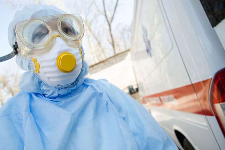 Число зараженных коронавирусом в Украине превысило 45 тысяч