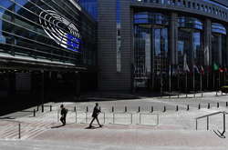 У Брюсселі близько 50 євродепутатів обікрали під час карантину 