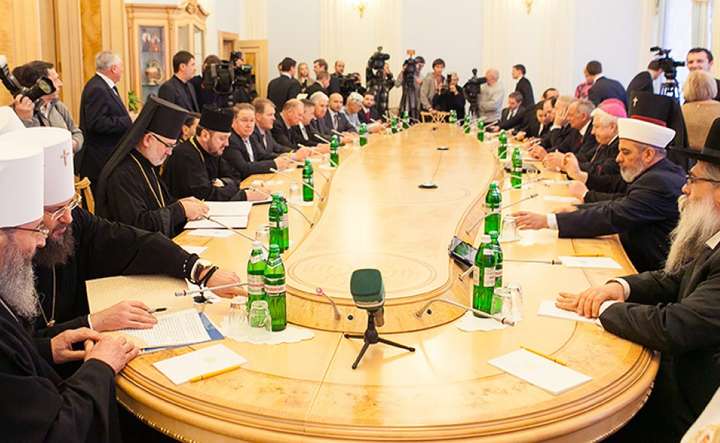 Всеукраинский совет церквей предложил Разумкову встретиться: есть проблема