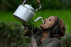 Курьезное и веселый праздник. Как в Непале отмечают Национальный день риса