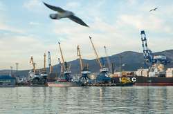 Оптимізація портових зборів підвищила доходи портів та їх відрахування до держбюджету, - Омелян