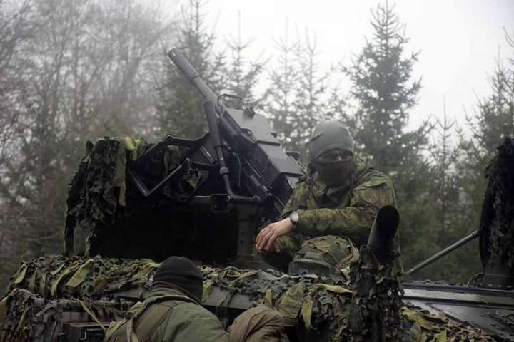 Війна на Донбасі. Окупанти п’ять разів порушили режим «тиші»