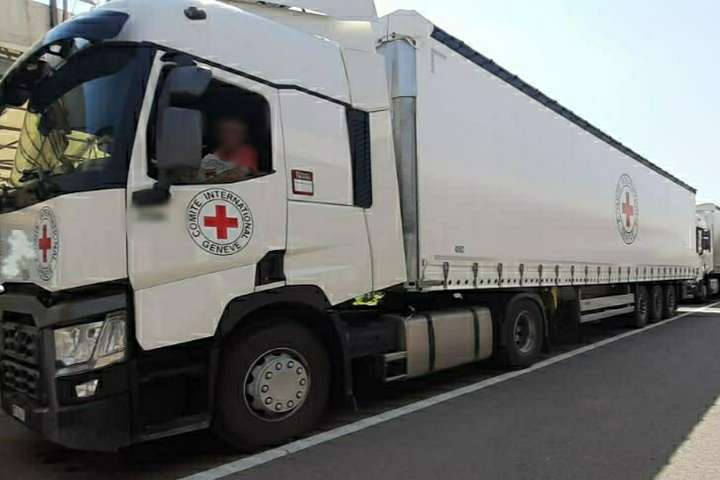 spanЗагальна вага гуманітарної допомоги становить 84 тонни/span - Червоний Хрест відправив гуманітарну допомогу на окупований Донбас