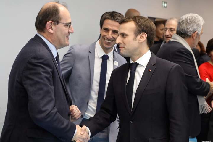 Макрон чекає від нового уряду Франції пожвавлення економіки