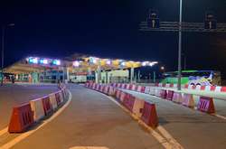 Автомобильный пункт пропуска «Грушев-Будомеж» за ночь пересекли 74 пассажира