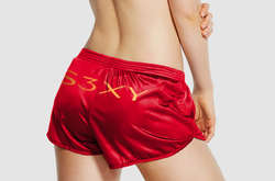 Tesla выставила на продажу спортивные шорты: что это значит