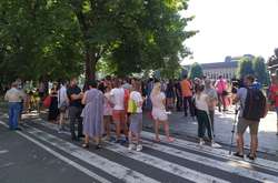 Поки до підприємців з представників обласної влади ніхто так і не вийшов - ЗМІ