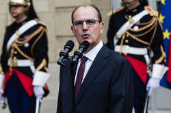 У Франції сформували новий уряд: п’ятеро міністрів зберегли пости