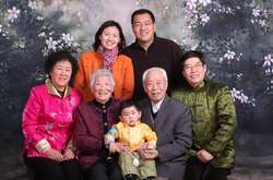 Китаец, которому родственники устроили пышные похороны, вернулся домой через два месяца