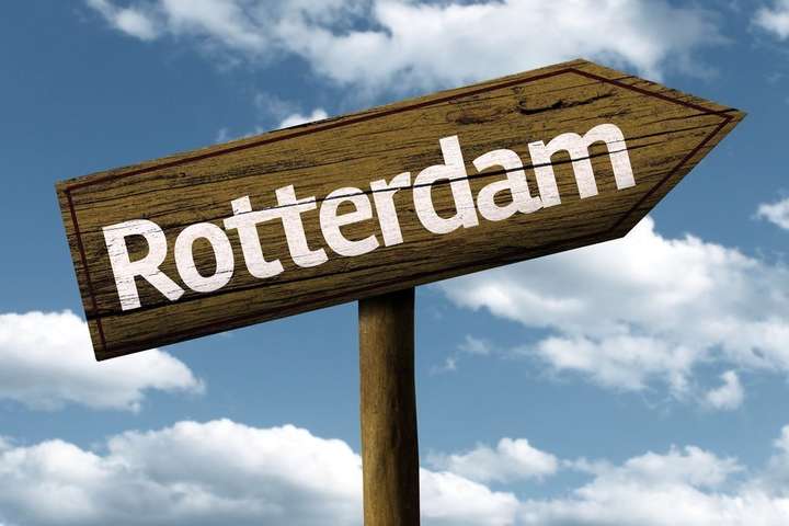 «Укрзалізниця» закупила дизпаливо за ціною «Роттердам+» $23 за тонну