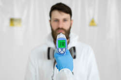 На Центральному вокзалі у Києві з’являться вимірювачі температури обличчя