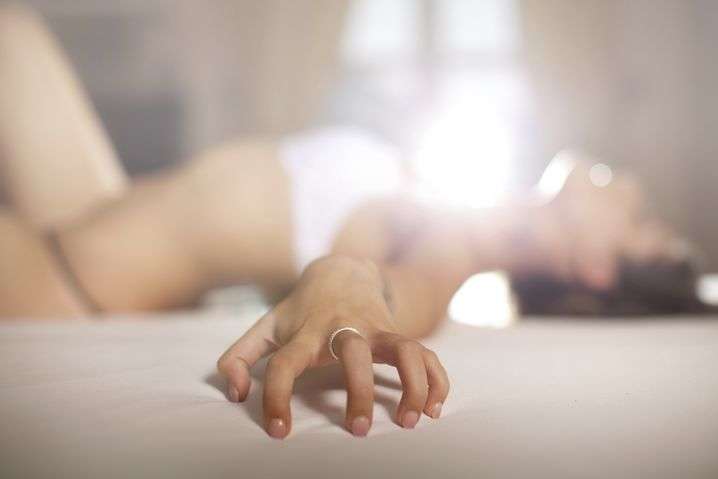 Ученые выяснили, что женщины получают оргазм всего четырьмя способами