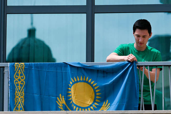 В Казахстане пройдет день траура по погибшим от Covid-19