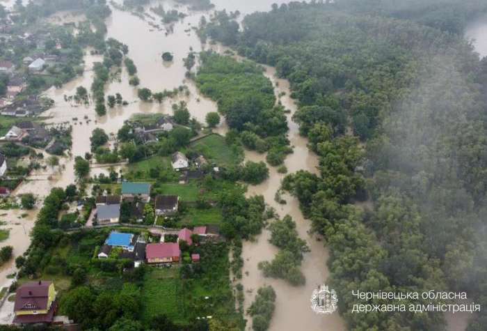 Постраждалі від повеней на Буковині отримають 10 мільйонів