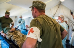 Боевики на Донбассе ранили военного ВСУ