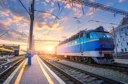 «Укрзалізниця» повідомила про відновлення руху ще дев’яти поїздів