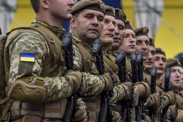 Українську армію чекають масові скорочення штатів бригади, полку, числа рот і взводів, – військовий історик