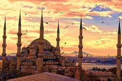 Греція засуджує ці дії і зробить все можливе, щоб були наслідки для Туреччини. Усе – на столі, і можливість санкцій не тільки з боку Європи, але і з боку міжнародних організацій, таких як ЮНЕСКО