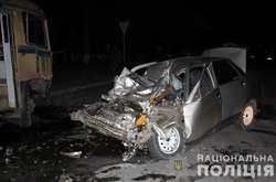 Відволікся на телефон: водій Mercedes збив у Маріуполі двох патрульних