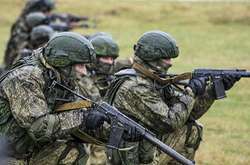 «Сьогодні увесь західний напрямок російської бойової машини розгортають як ударні угрупування» – Безсмертний