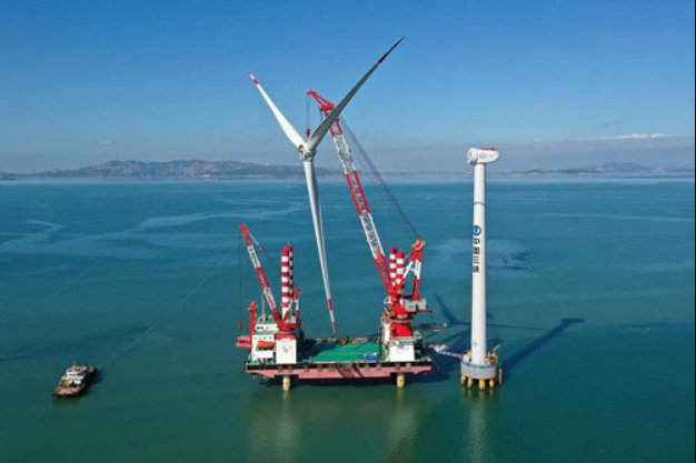 У Китаї встановлено першу офшорну вітрову турбіну потужністю 10 МВт