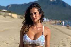 Пишногруда Джессіка, яка любить відверті бікіні. Запаморочливі фото дружини зірки «Лаціо» Іммобіле