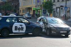 ДТП сталася на перехресті вулиць Жилянської і Симона Петлюри