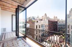 Мэрия Барселоны решила отбирать пустующие квартиры